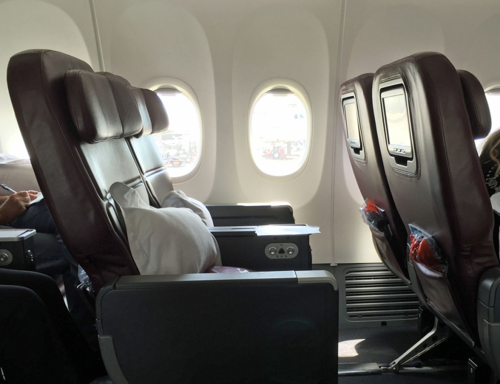 Qantas business class seats